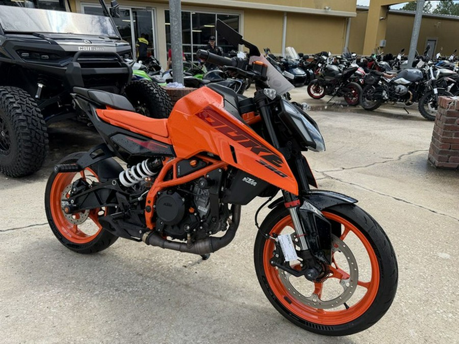 2024 KTM Duke 390