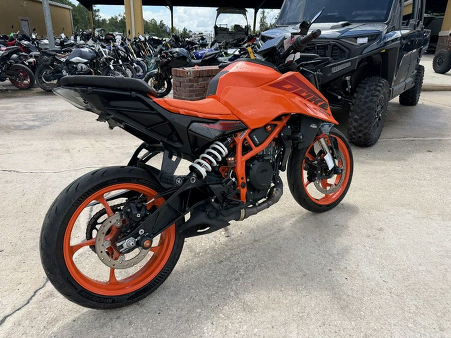 2024 KTM Duke 390