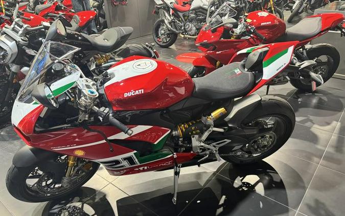 2024 Ducati Panigale V2 Bayliss 1st Championship Livery