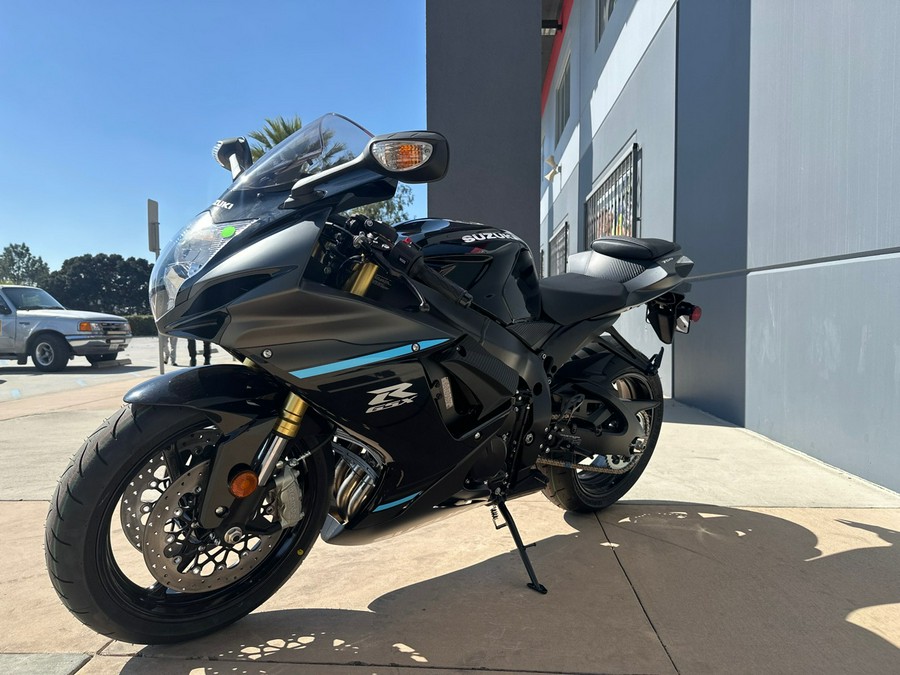 2024 SUZUKI GSX-R750