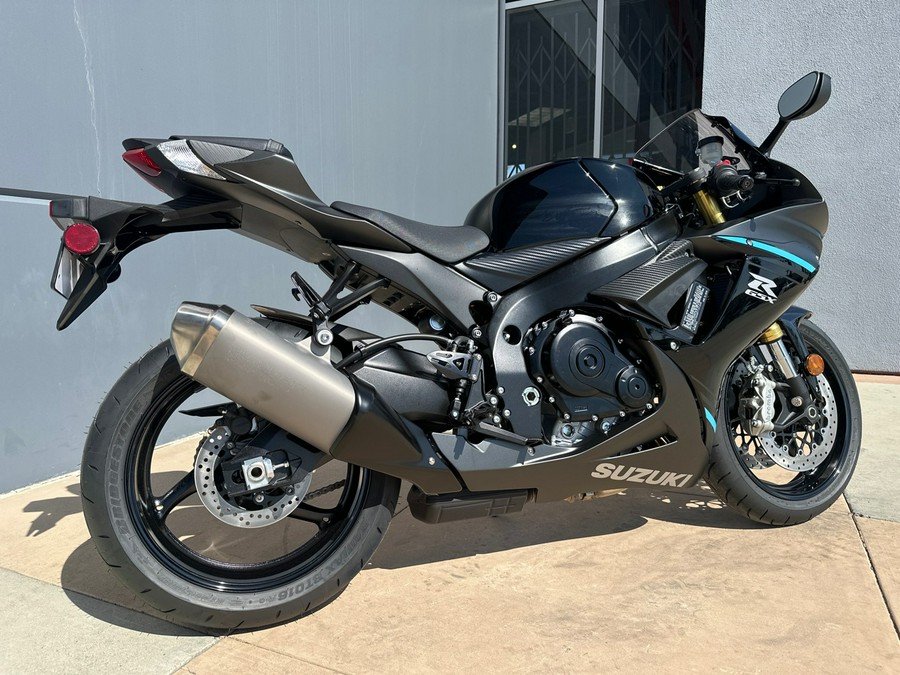 2024 SUZUKI GSX-R750