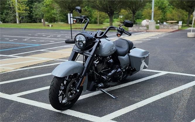 2024 Harley-Davidson Road King Special