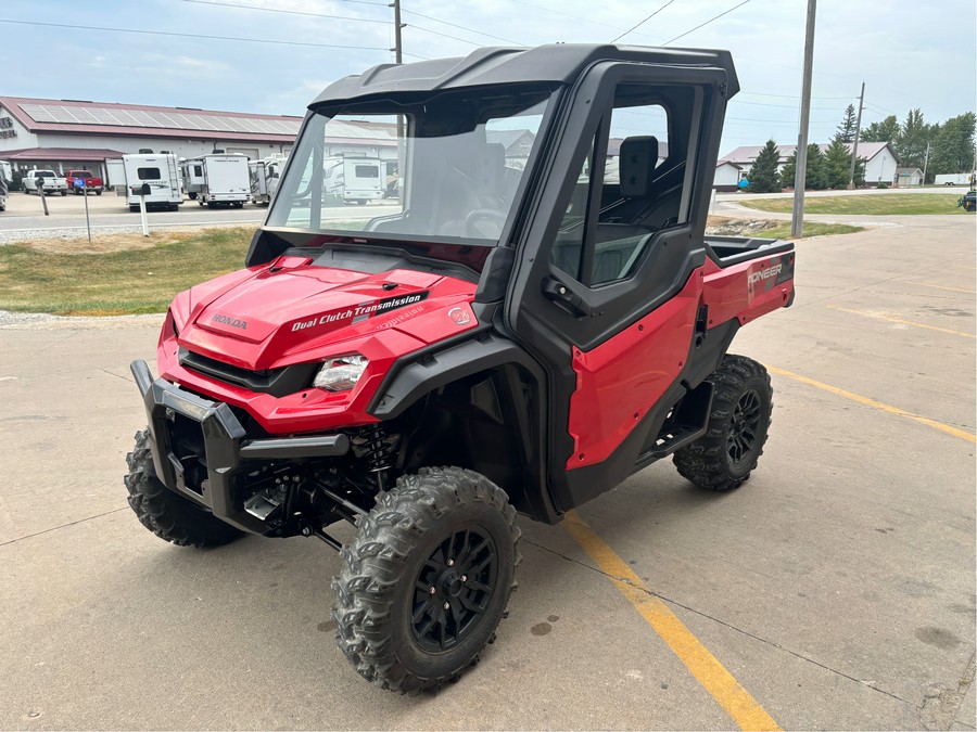 2025 Honda Pioneer 1000 Deluxe