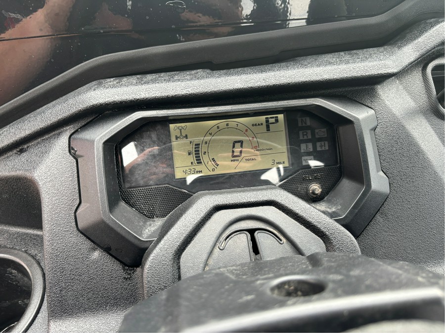 2025 Honda Pioneer 1000 Deluxe