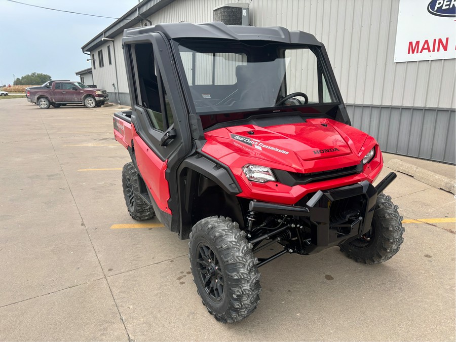 2025 Honda Pioneer 1000 Deluxe