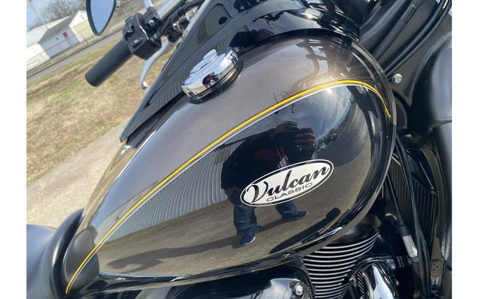 2023 Kawasaki VULCAN 900 CLASSIC