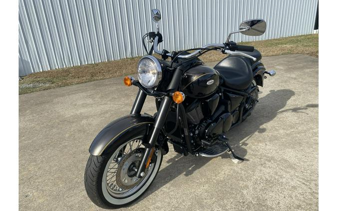 2023 Kawasaki VULCAN 900 CLASSIC