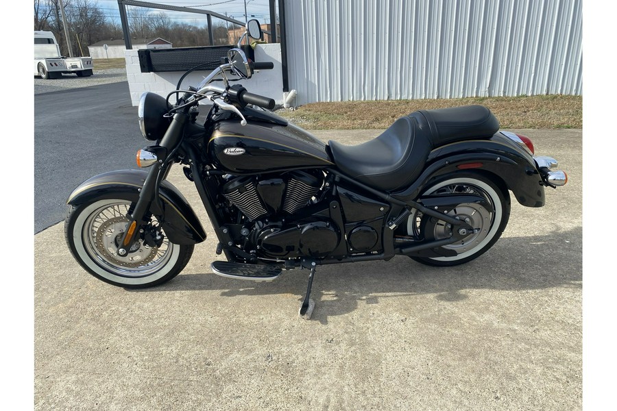 2023 Kawasaki VULCAN 900 CLASSIC