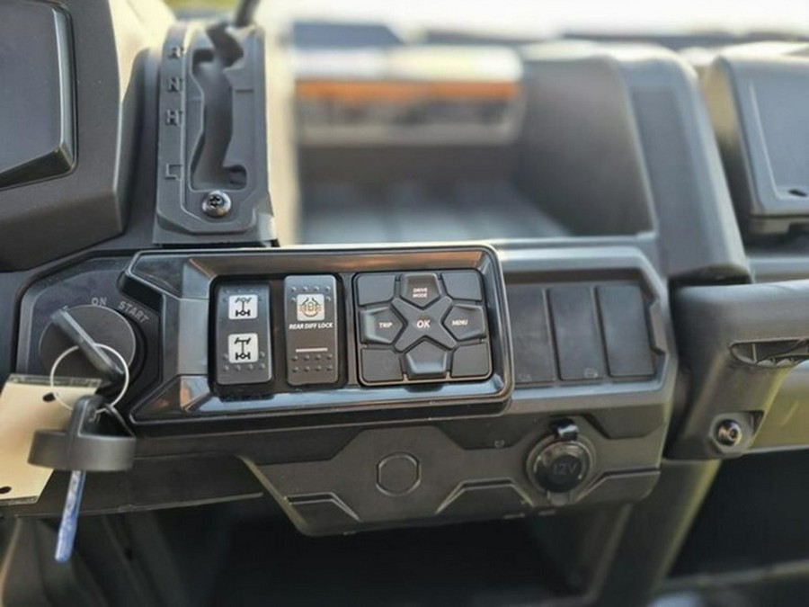 2026 Can-Am Defender MAX XT HD9