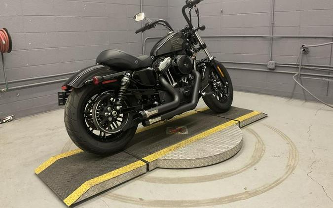 2016 Harley-Davidson® XL1200X - Sportster® Forty-Eight®