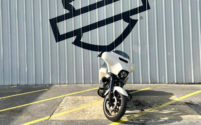 2023 Harley-Davidson® Street Glide® ST White Sand Pearl