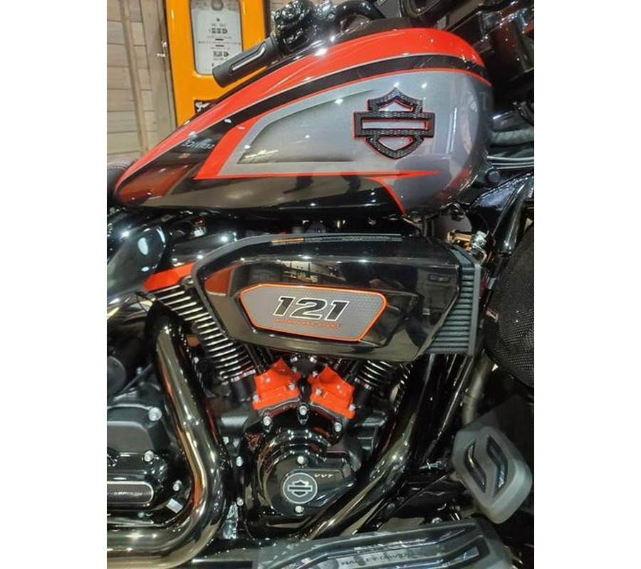 2026 Harley-Davidson® FLHXLSE - CVO™ Street Glide® Limited