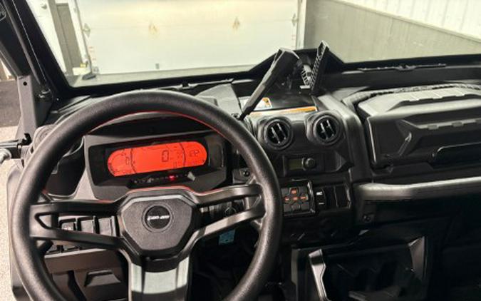2025 Can-Am DEFENDER HD10 MAX LONESTAR
