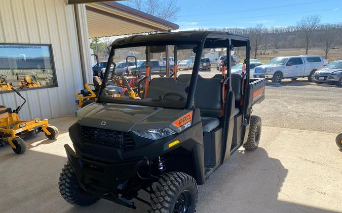 2023 Polaris® Commercial Pro XD Mid-Size Gas Crew