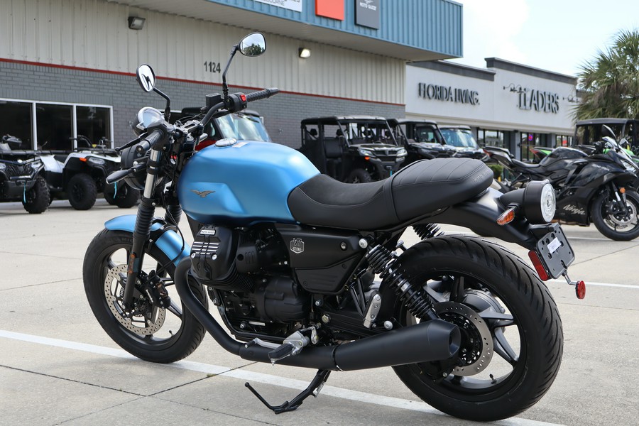 2026 Moto Guzzi V7 Stone