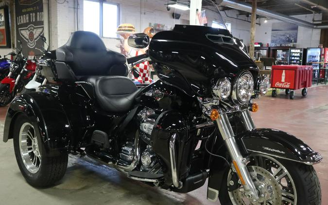 2022 Harley-Davidson Tri Glide® Ultra