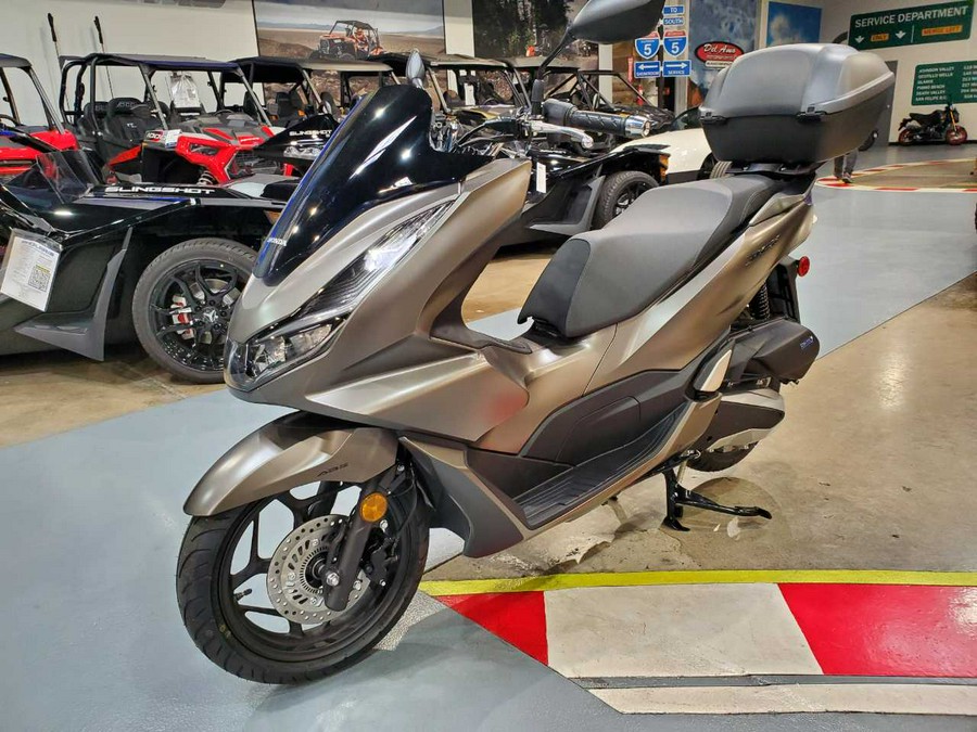 2023 HONDA PCX