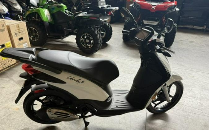 2025 Piaggio Liberty 50 S