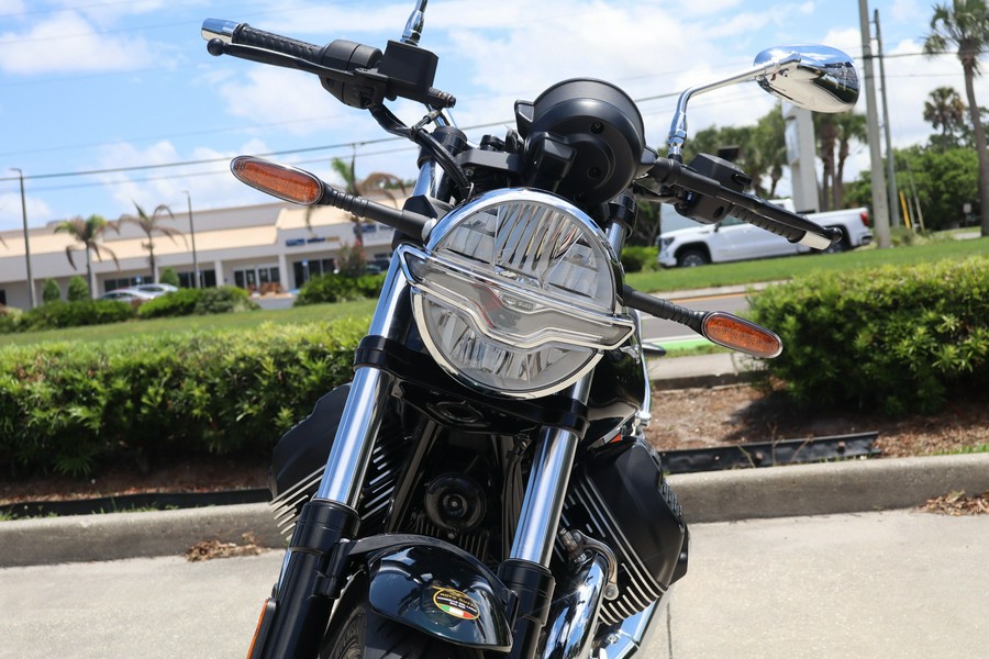 2026 Moto Guzzi V7 Special