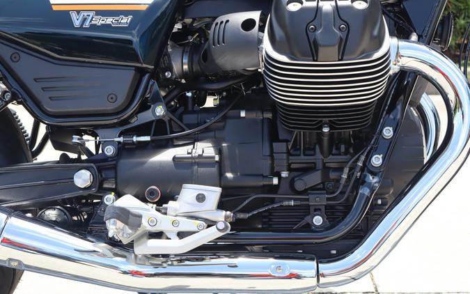 2026 Moto Guzzi V7 Special