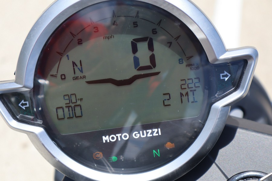 2026 Moto Guzzi V7 Special