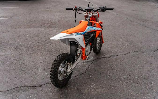 2024 KTM SX-E 3