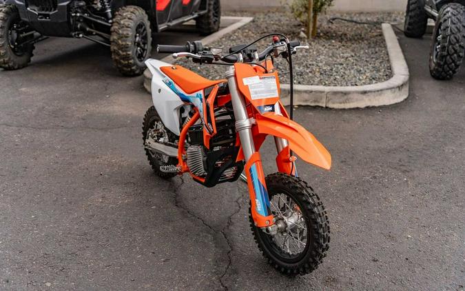 2024 KTM SX-E 3