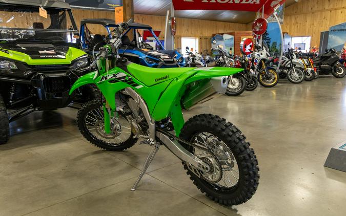 2025 Kawasaki KX™ 450X - LIME GREEN