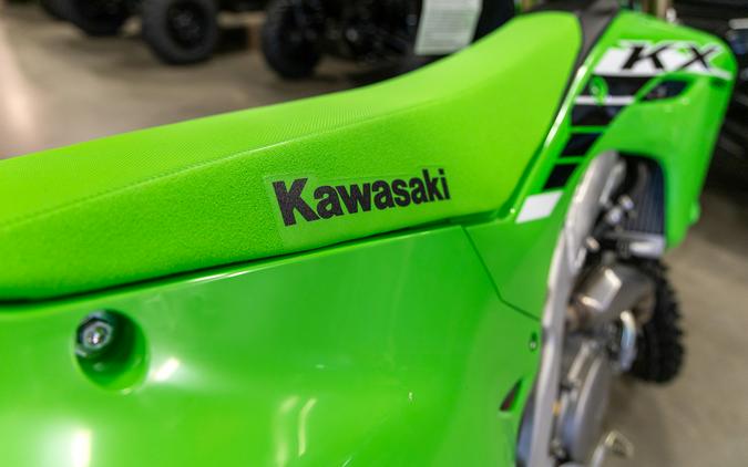 2025 Kawasaki KX™ 450X - LIME GREEN