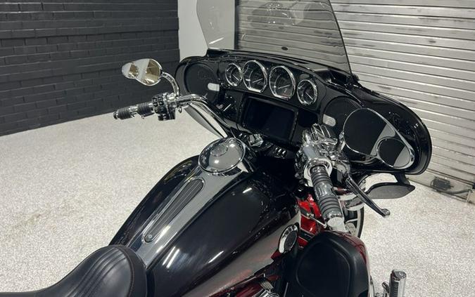 2022 Harley-Davidson FLHTCUTGSE - CVO Tri Glide