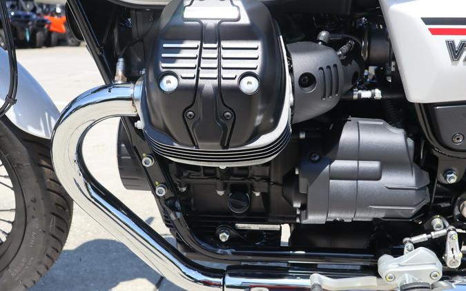 2026 Moto Guzzi V7 Special