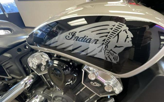 2022 Indian Motorcycle® Scout® ABS Silver Quartz Metallic/Black