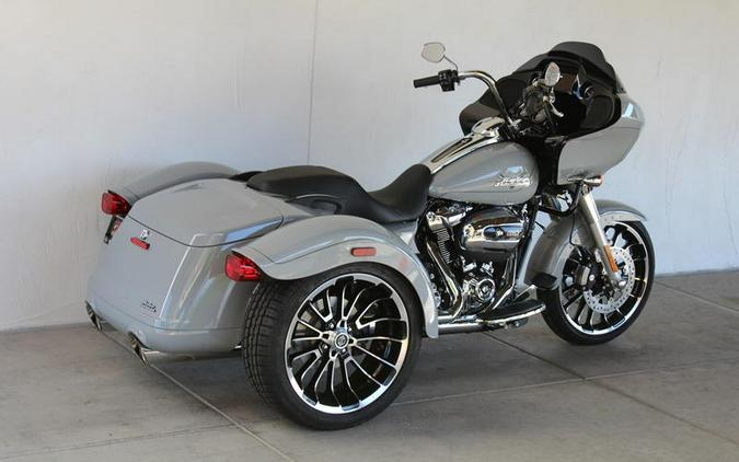 2024 Harley-Davidson® FLTRT - Road Glide® 3