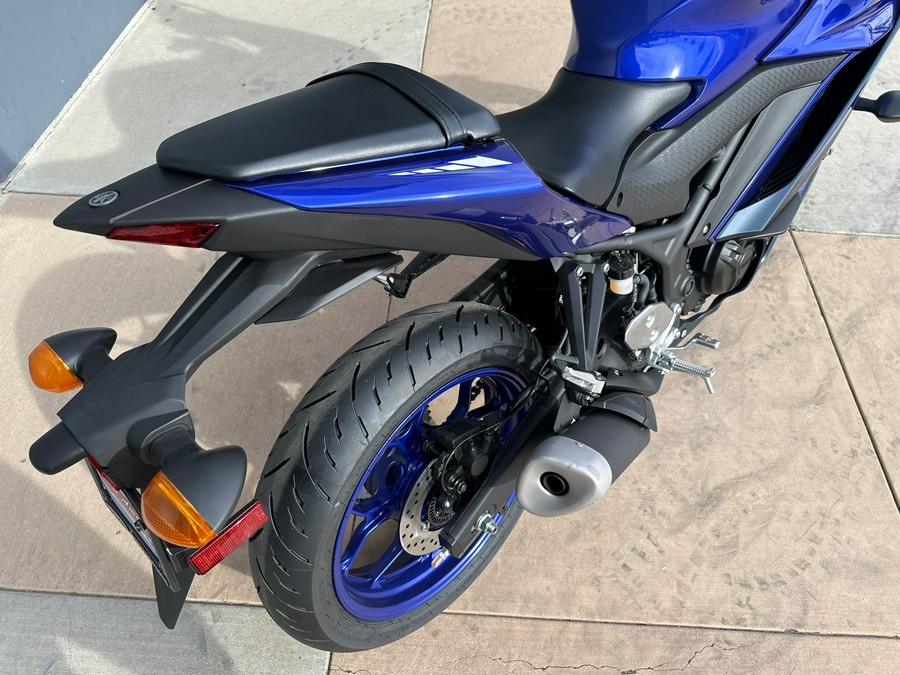 2024 YAMAHA YZF-R3 ABS