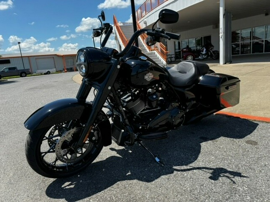 2024 Harley-Davidson Road King Special Black