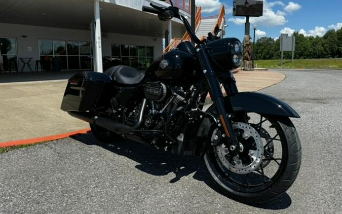 2024 Harley-Davidson Road King Special Black