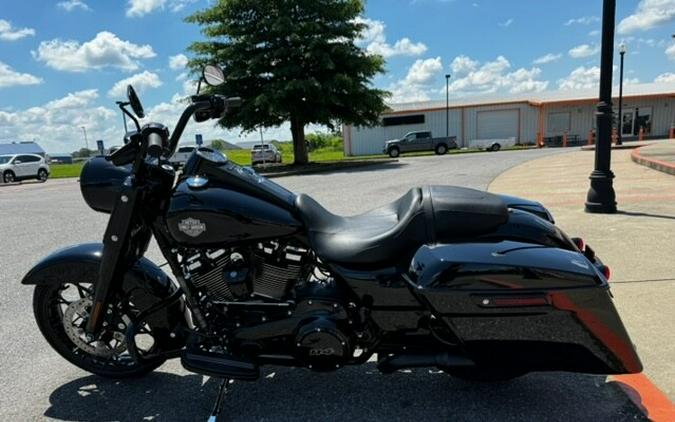 2024 Harley-Davidson Road King Special Black