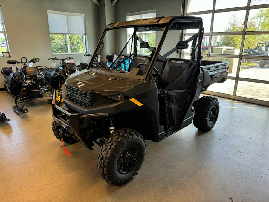 2025 Polaris Industries RANGER 1000 Premium