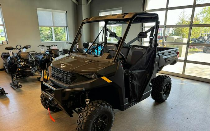 2025 Polaris Industries RANGER 1000 Premium