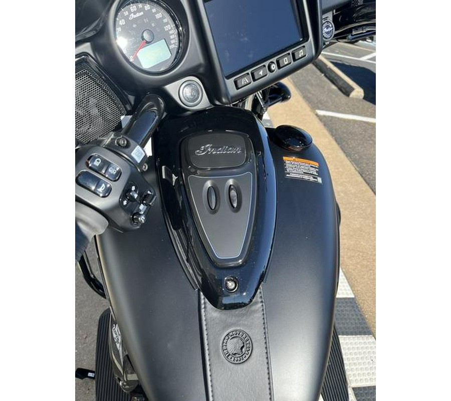 2024 Indian Motorcycle® Chieftain® Dark Horse® w/Powerband Audio Pkg Black Smoke