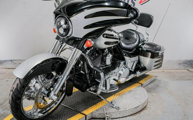 2014 Harley-Davidson Street Glide® Special