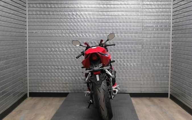 New 2026 HONDA CBR650R ECLUTCH