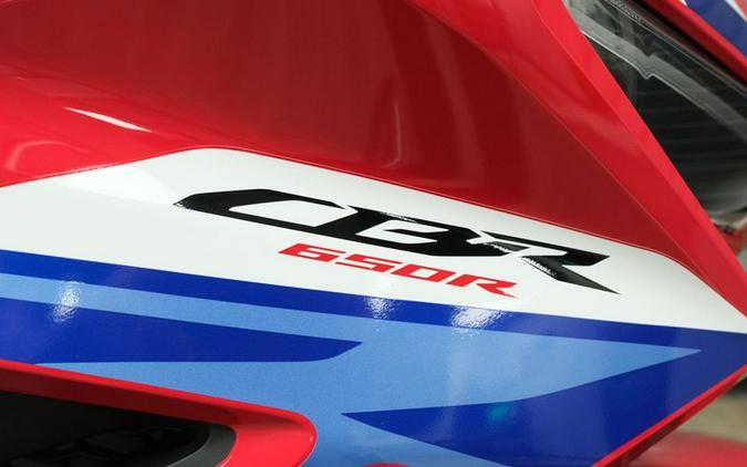 New 2026 HONDA CBR650R ECLUTCH