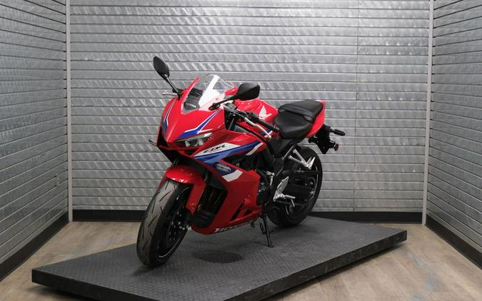 New 2026 HONDA CBR650R ECLUTCH