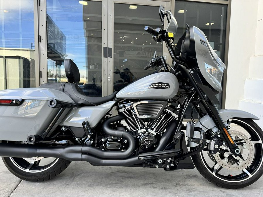 2024 Harley-Davidson® FLHX - Street Glide®