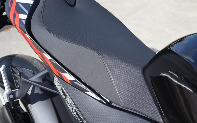 2027 Aprilia Tuono V4 Factory 1100
