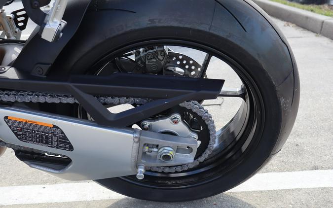 2027 Aprilia Tuono V4 Factory 1100
