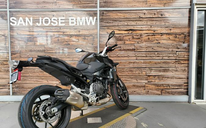 2024 BMW F 900 R