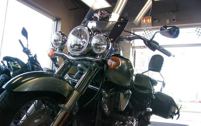 2020 Kawasaki Vulcan® 900 Classic LT