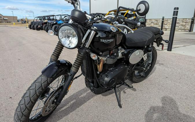 2022 Triumph Street Scrambler